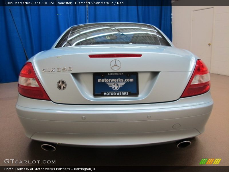Diamond Silver Metallic / Red 2005 Mercedes-Benz SLK 350 Roadster