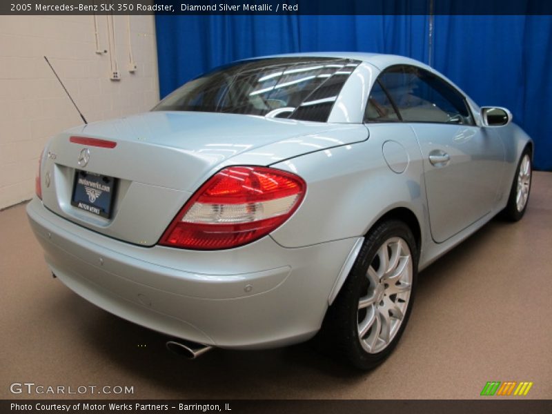 Diamond Silver Metallic / Red 2005 Mercedes-Benz SLK 350 Roadster