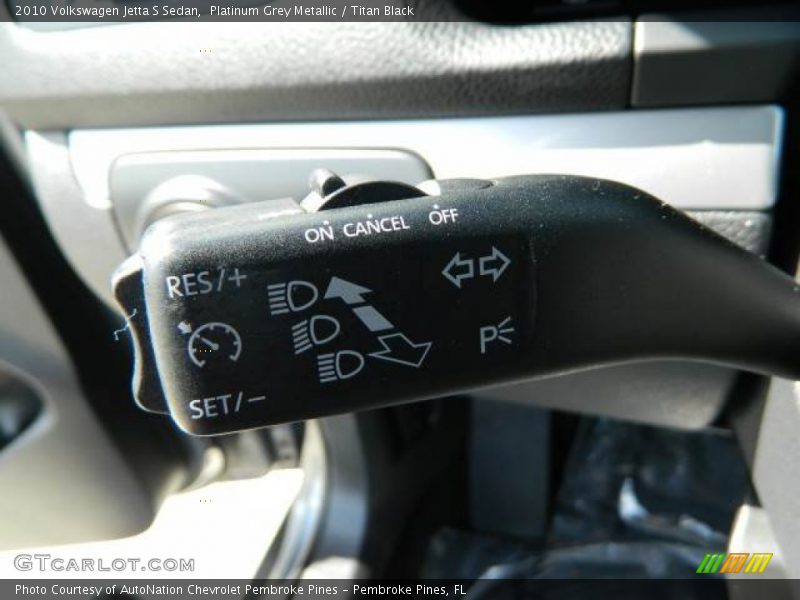 Platinum Grey Metallic / Titan Black 2010 Volkswagen Jetta S Sedan