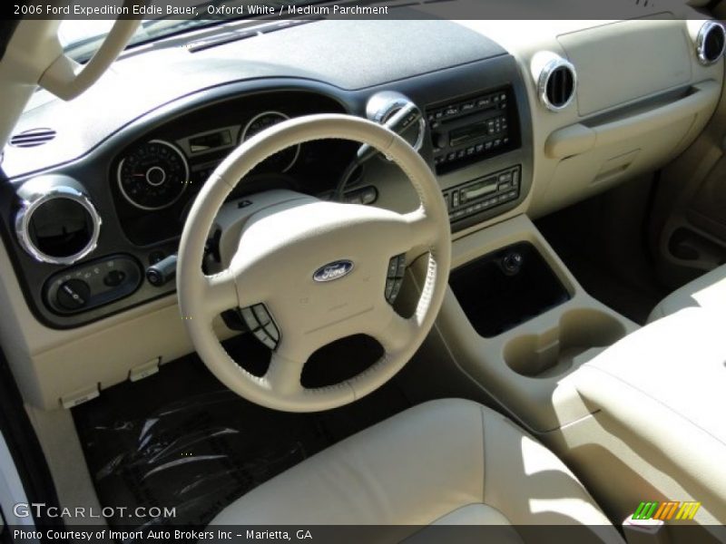Oxford White / Medium Parchment 2006 Ford Expedition Eddie Bauer