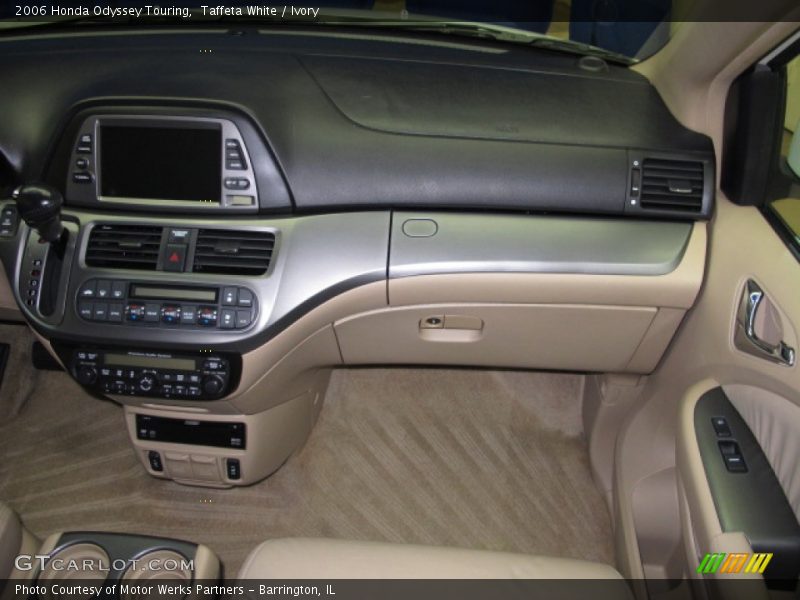 Taffeta White / Ivory 2006 Honda Odyssey Touring