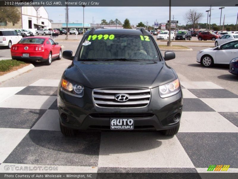 Mineral Gray / Gray 2012 Hyundai Santa Fe GLS AWD