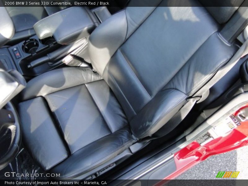 Front Seat of 2006 3 Series 330i Convertible
