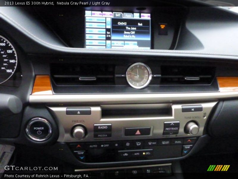 Nebula Gray Pearl / Light Gray 2013 Lexus ES 300h Hybrid