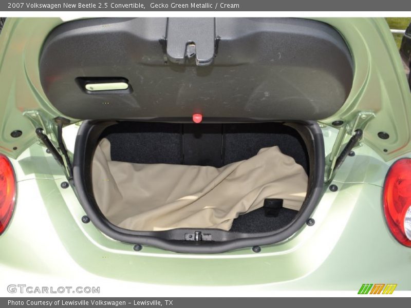 Gecko Green Metallic / Cream 2007 Volkswagen New Beetle 2.5 Convertible