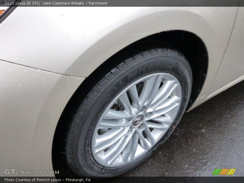 Satin Cashmere Metallic / Parchment 2013 Lexus ES 350
