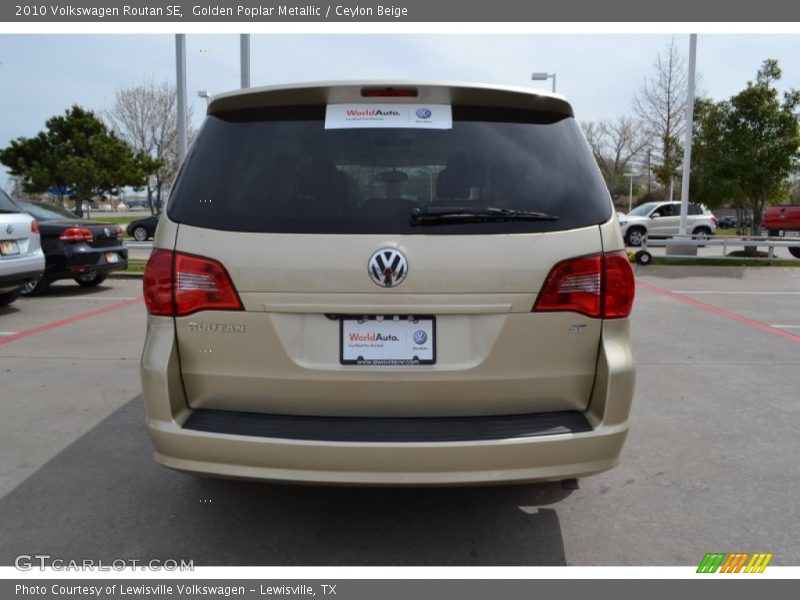 Golden Poplar Metallic / Ceylon Beige 2010 Volkswagen Routan SE