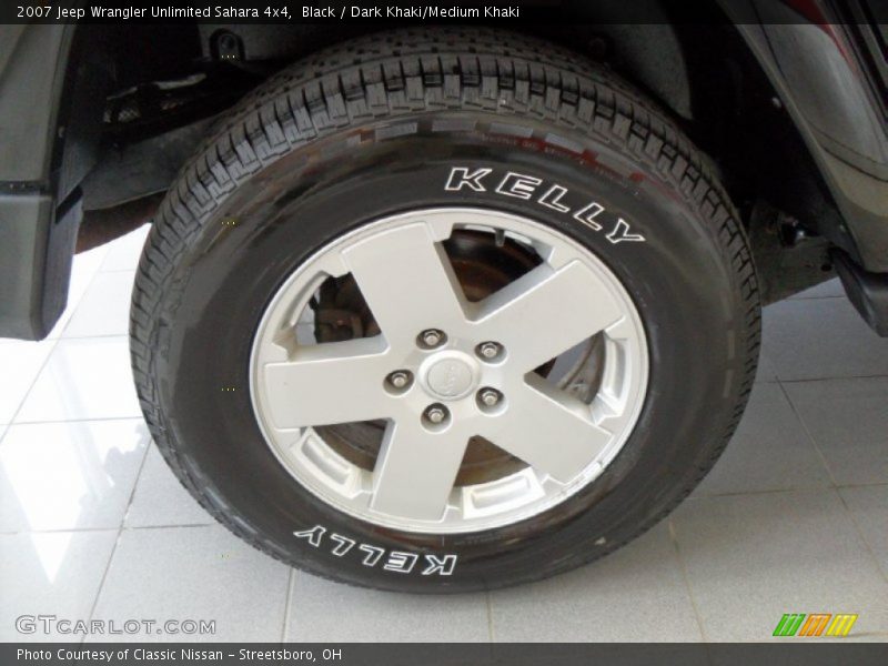 Black / Dark Khaki/Medium Khaki 2007 Jeep Wrangler Unlimited Sahara 4x4