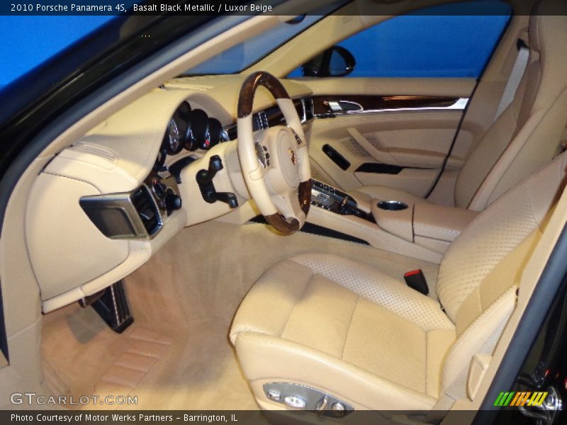 Basalt Black Metallic / Luxor Beige 2010 Porsche Panamera 4S