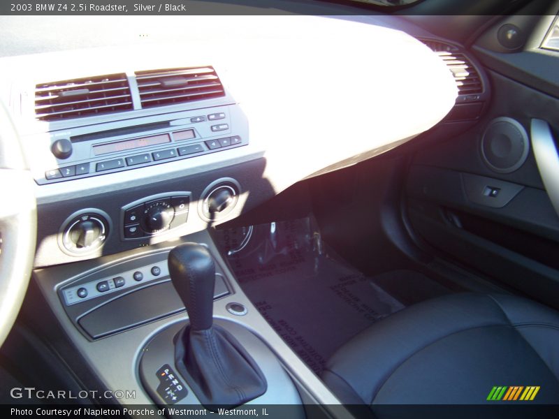 Silver / Black 2003 BMW Z4 2.5i Roadster