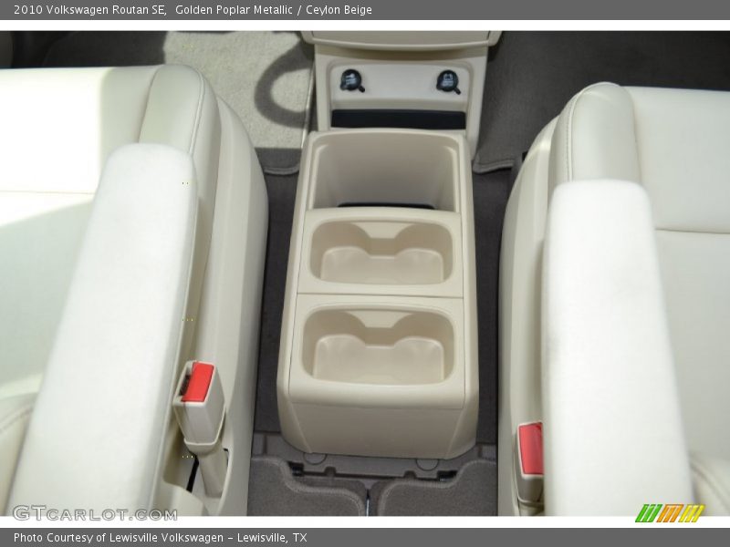 Golden Poplar Metallic / Ceylon Beige 2010 Volkswagen Routan SE