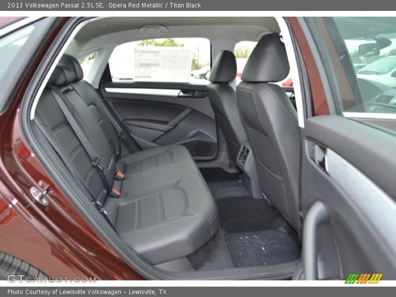Opera Red Metallic / Titan Black 2013 Volkswagen Passat 2.5L SE