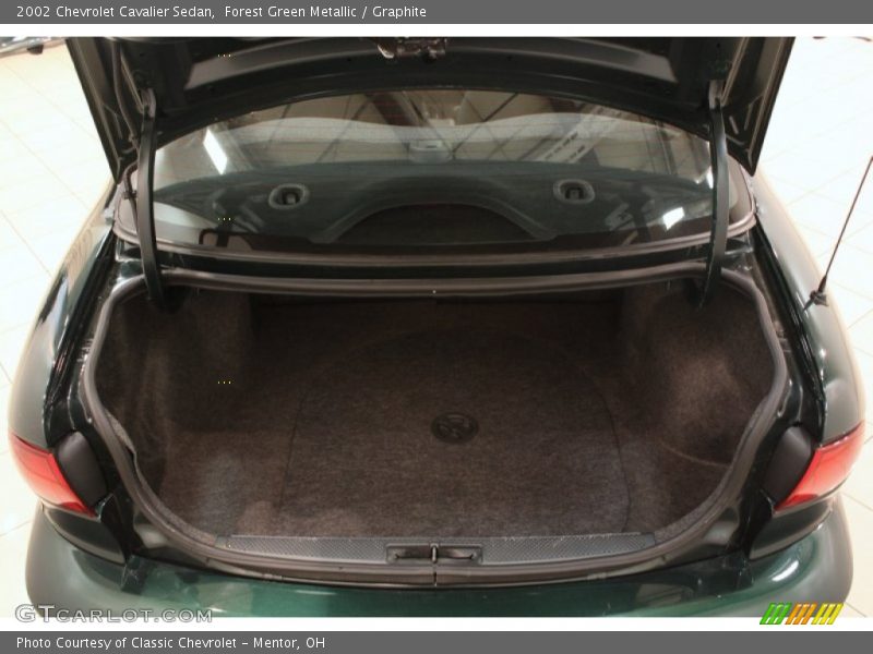 Forest Green Metallic / Graphite 2002 Chevrolet Cavalier Sedan