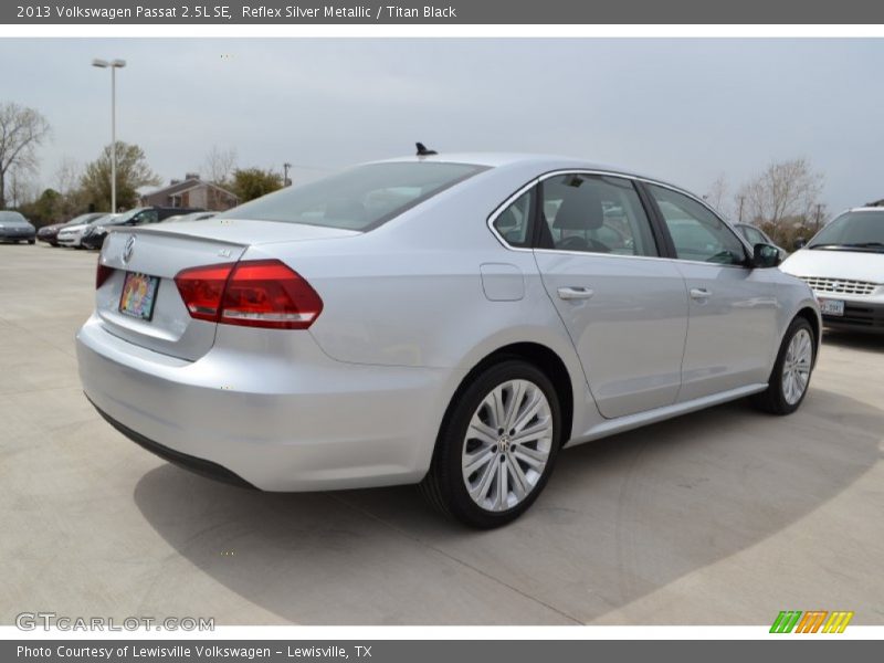 Reflex Silver Metallic / Titan Black 2013 Volkswagen Passat 2.5L SE