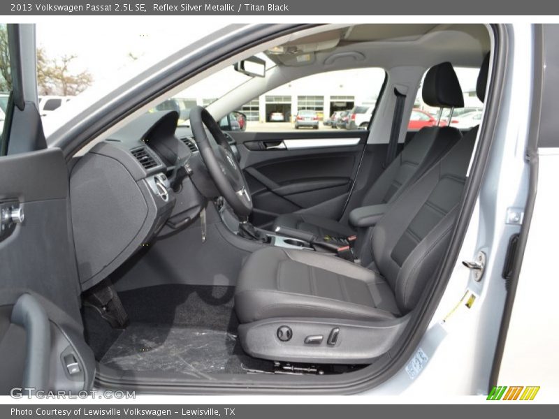 Reflex Silver Metallic / Titan Black 2013 Volkswagen Passat 2.5L SE