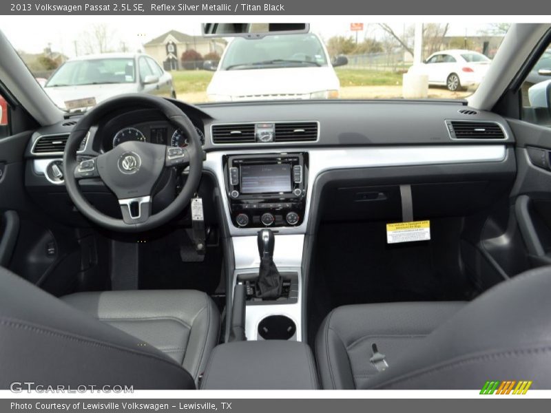 Reflex Silver Metallic / Titan Black 2013 Volkswagen Passat 2.5L SE
