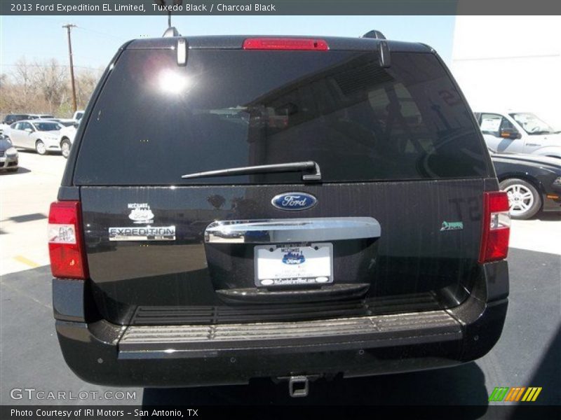 Tuxedo Black / Charcoal Black 2013 Ford Expedition EL Limited