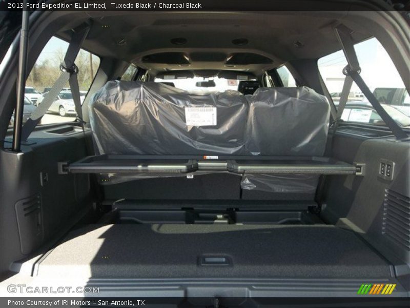 Tuxedo Black / Charcoal Black 2013 Ford Expedition EL Limited