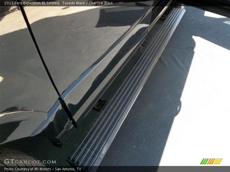 Tuxedo Black / Charcoal Black 2013 Ford Expedition EL Limited