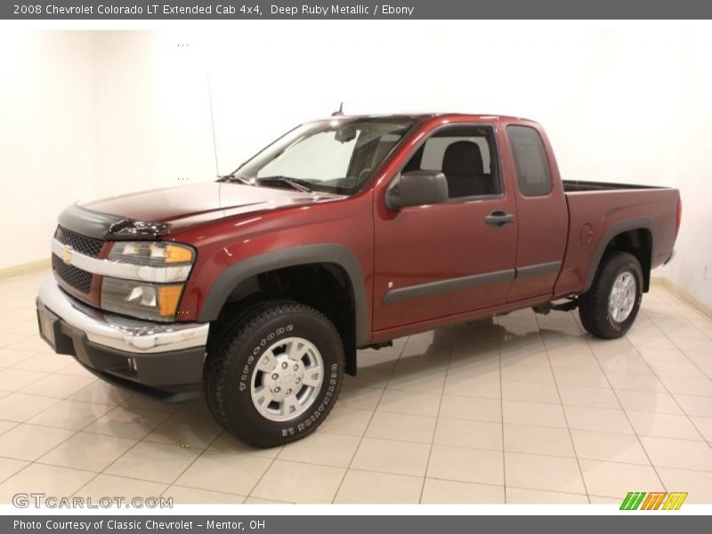 Front 3/4 View of 2008 Colorado LT Extended Cab 4x4