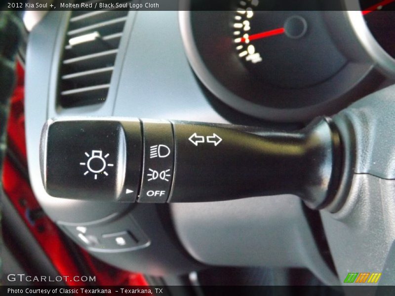 Molten Red / Black Soul Logo Cloth 2012 Kia Soul +