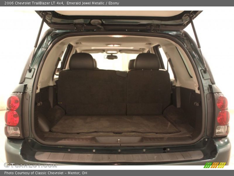  2006 TrailBlazer LT 4x4 Trunk