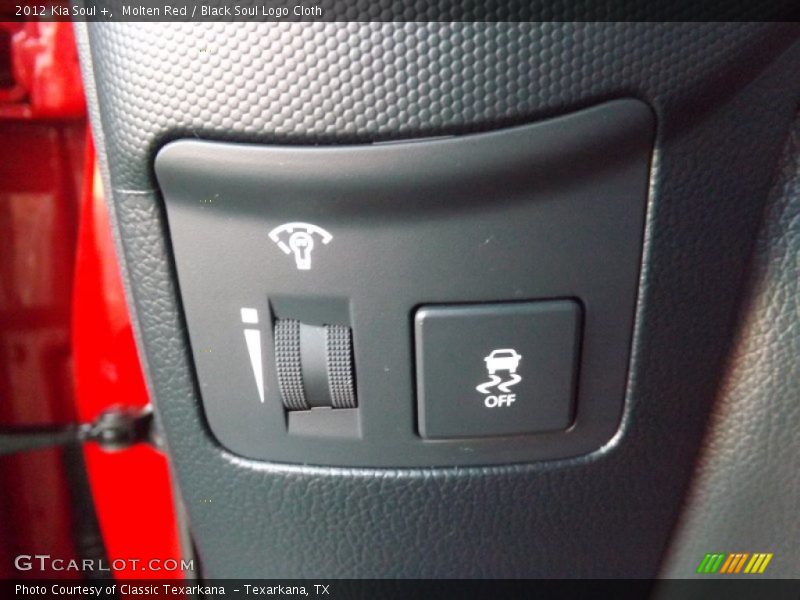 Molten Red / Black Soul Logo Cloth 2012 Kia Soul +