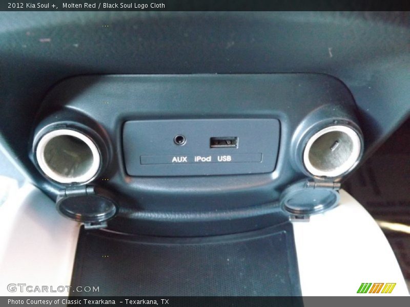 Molten Red / Black Soul Logo Cloth 2012 Kia Soul +