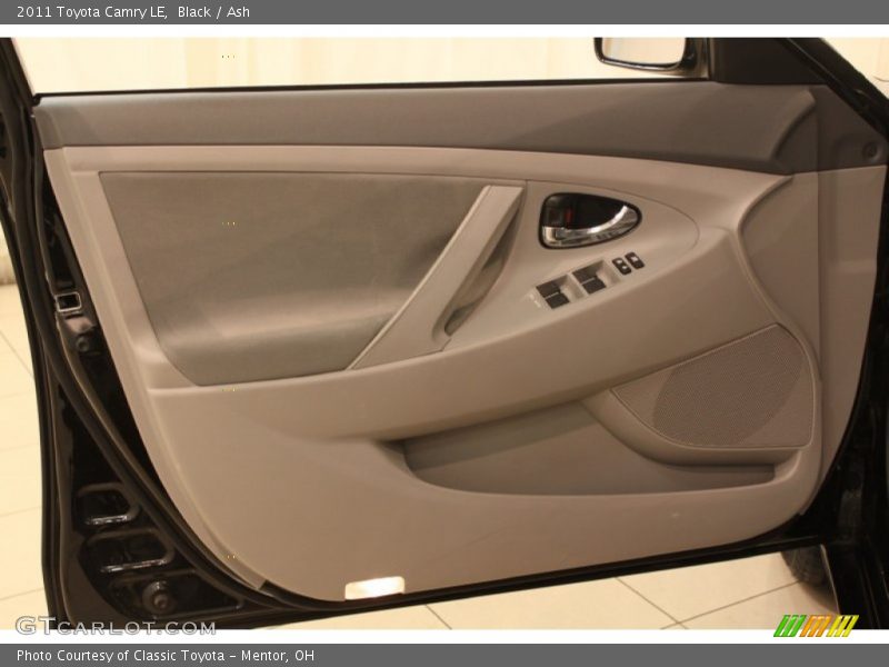 Black / Ash 2011 Toyota Camry LE