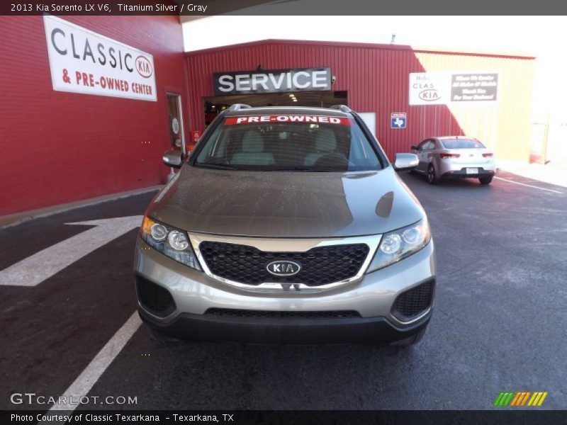 Titanium Silver / Gray 2013 Kia Sorento LX V6