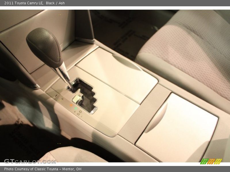 Black / Ash 2011 Toyota Camry LE