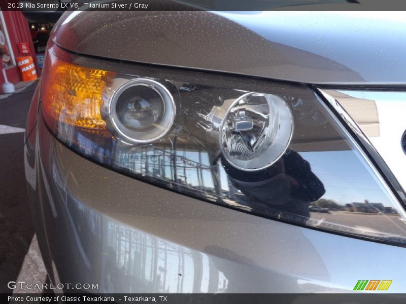 Titanium Silver / Gray 2013 Kia Sorento LX V6