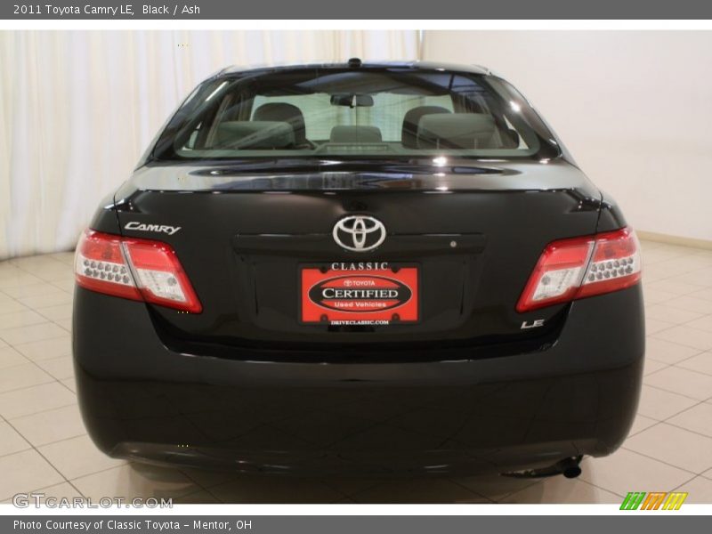 Black / Ash 2011 Toyota Camry LE