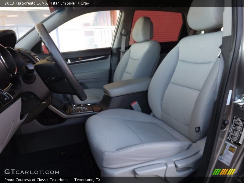 Titanium Silver / Gray 2013 Kia Sorento LX V6