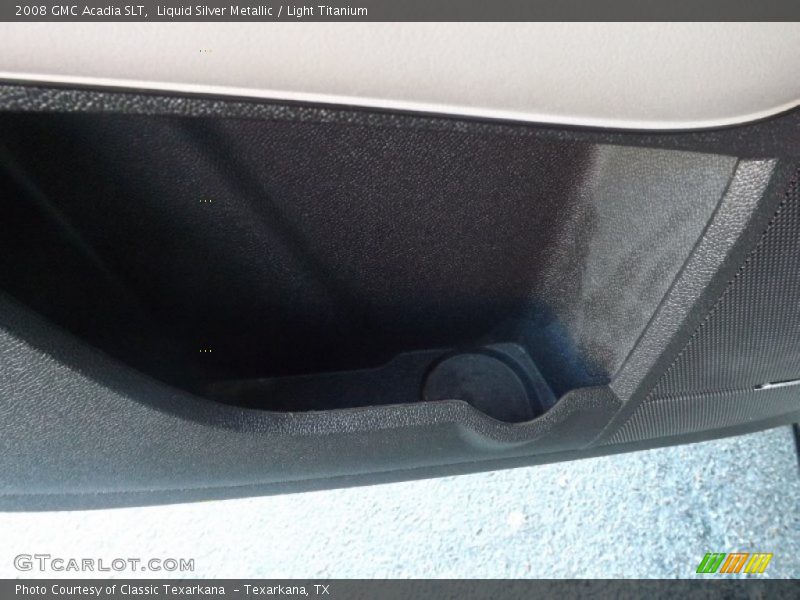 Liquid Silver Metallic / Light Titanium 2008 GMC Acadia SLT