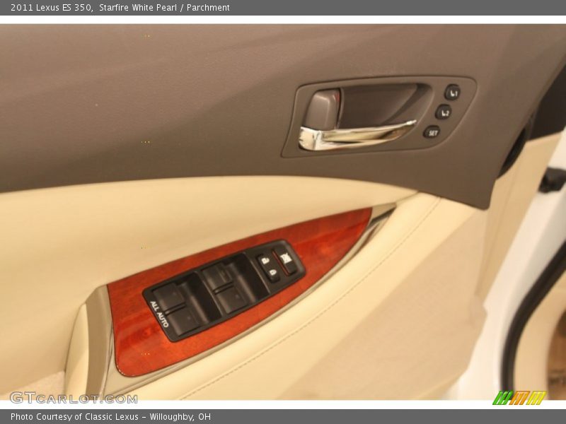 Starfire White Pearl / Parchment 2011 Lexus ES 350