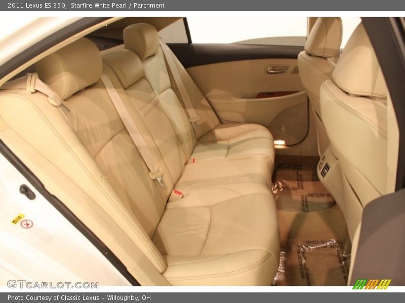 Starfire White Pearl / Parchment 2011 Lexus ES 350