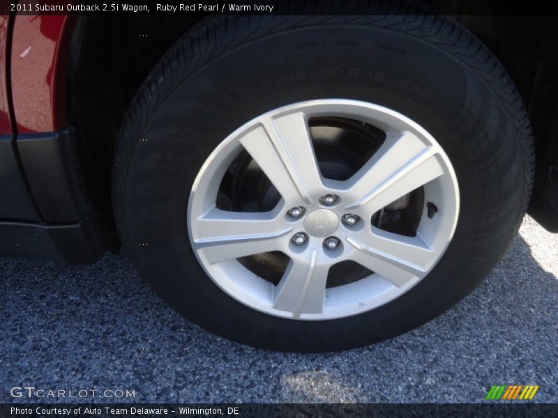 Ruby Red Pearl / Warm Ivory 2011 Subaru Outback 2.5i Wagon