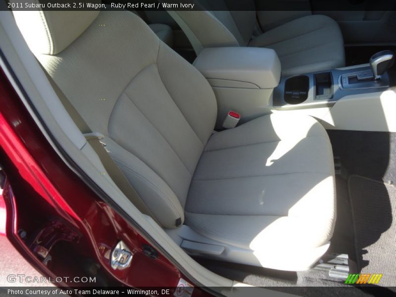 Ruby Red Pearl / Warm Ivory 2011 Subaru Outback 2.5i Wagon