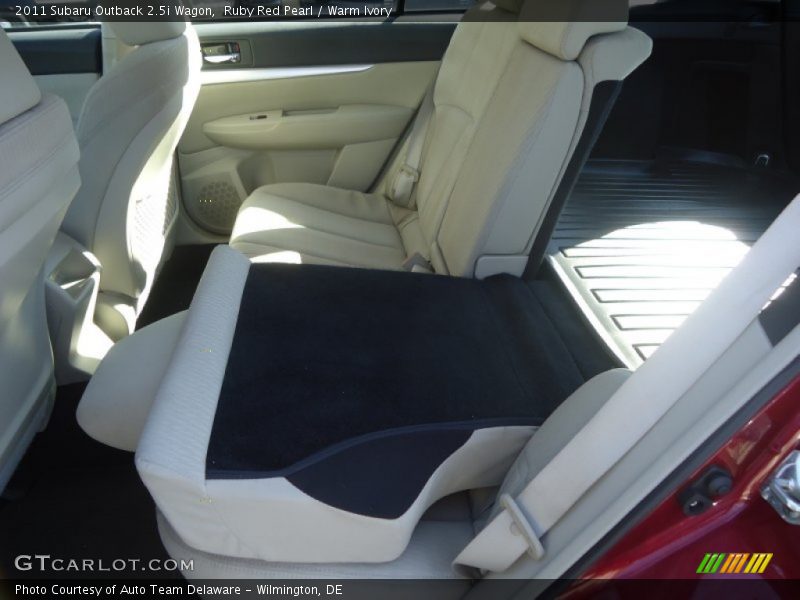 Ruby Red Pearl / Warm Ivory 2011 Subaru Outback 2.5i Wagon
