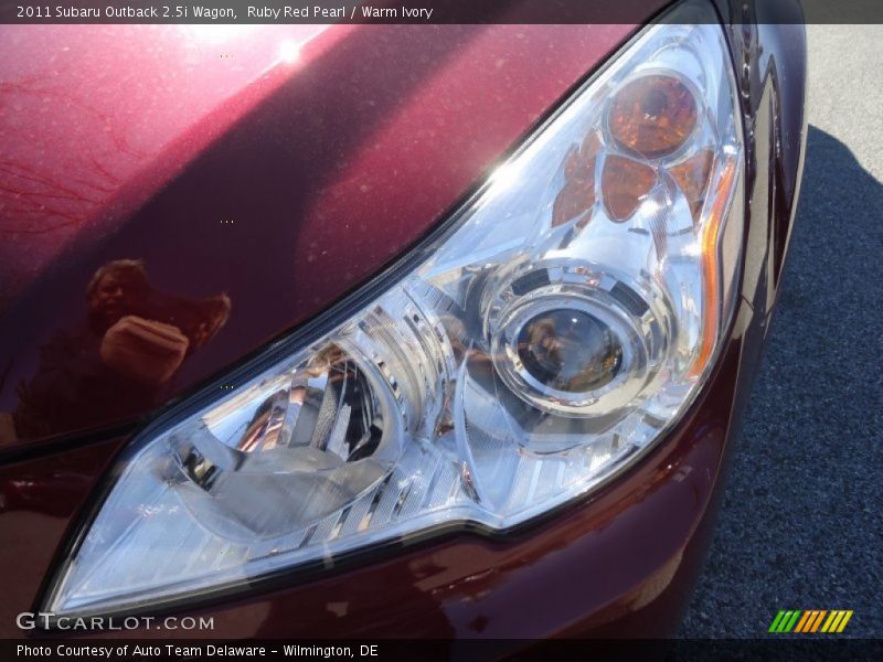 Ruby Red Pearl / Warm Ivory 2011 Subaru Outback 2.5i Wagon