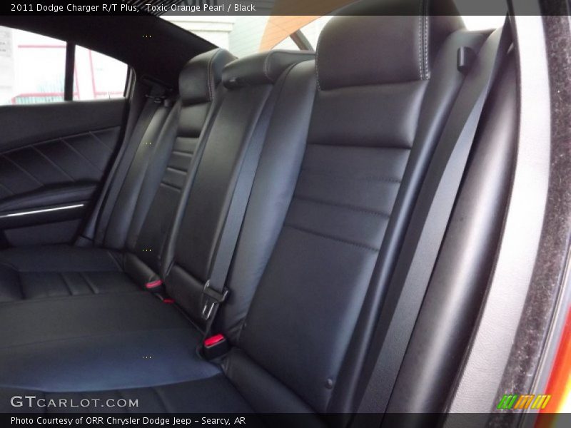 Toxic Orange Pearl / Black 2011 Dodge Charger R/T Plus