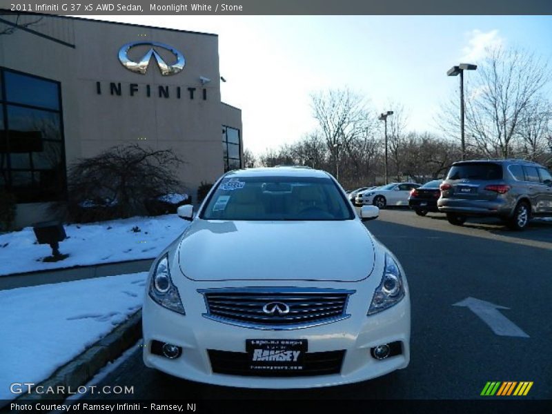 Moonlight White / Stone 2011 Infiniti G 37 xS AWD Sedan