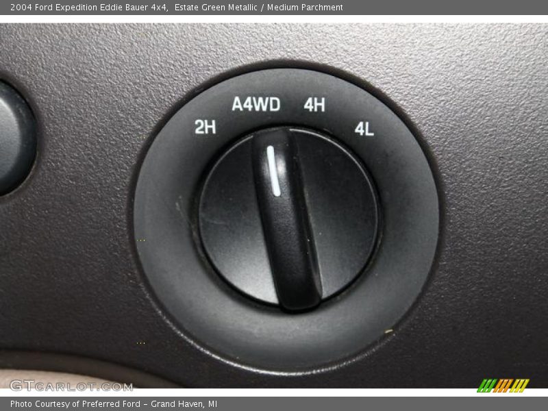 Estate Green Metallic / Medium Parchment 2004 Ford Expedition Eddie Bauer 4x4