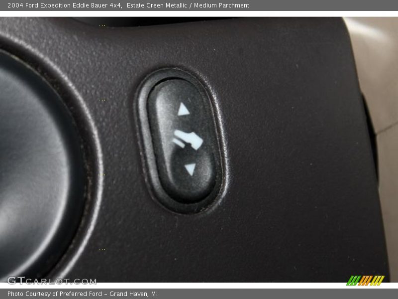 Estate Green Metallic / Medium Parchment 2004 Ford Expedition Eddie Bauer 4x4