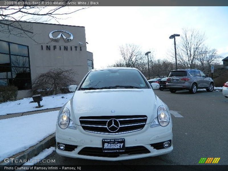 Arctic White / Black 2009 Mercedes-Benz R 350 4Matic