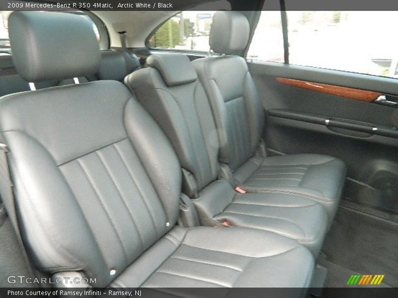 Arctic White / Black 2009 Mercedes-Benz R 350 4Matic