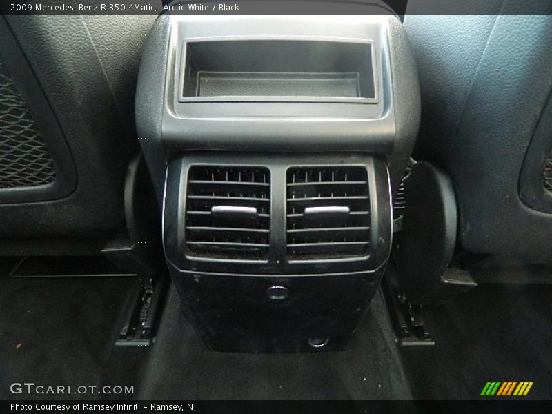 Arctic White / Black 2009 Mercedes-Benz R 350 4Matic