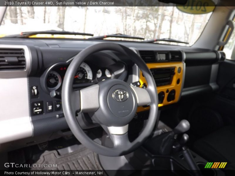 Sun Fusion Yellow / Dark Charcoal 2010 Toyota FJ Cruiser 4WD