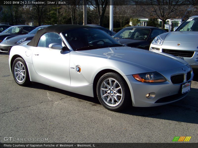 Silver / Black 2003 BMW Z4 2.5i Roadster